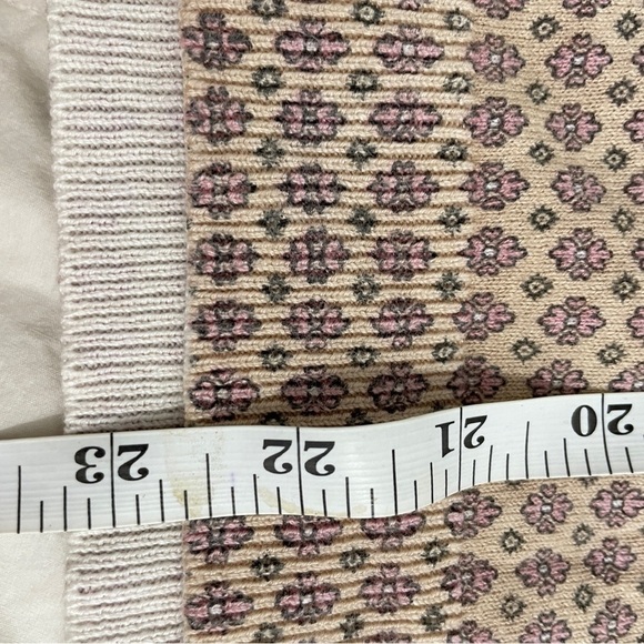 Silk Knit Crewneck Floral Print Delicate Lightweight Sweater Top - Picture 8 of 8